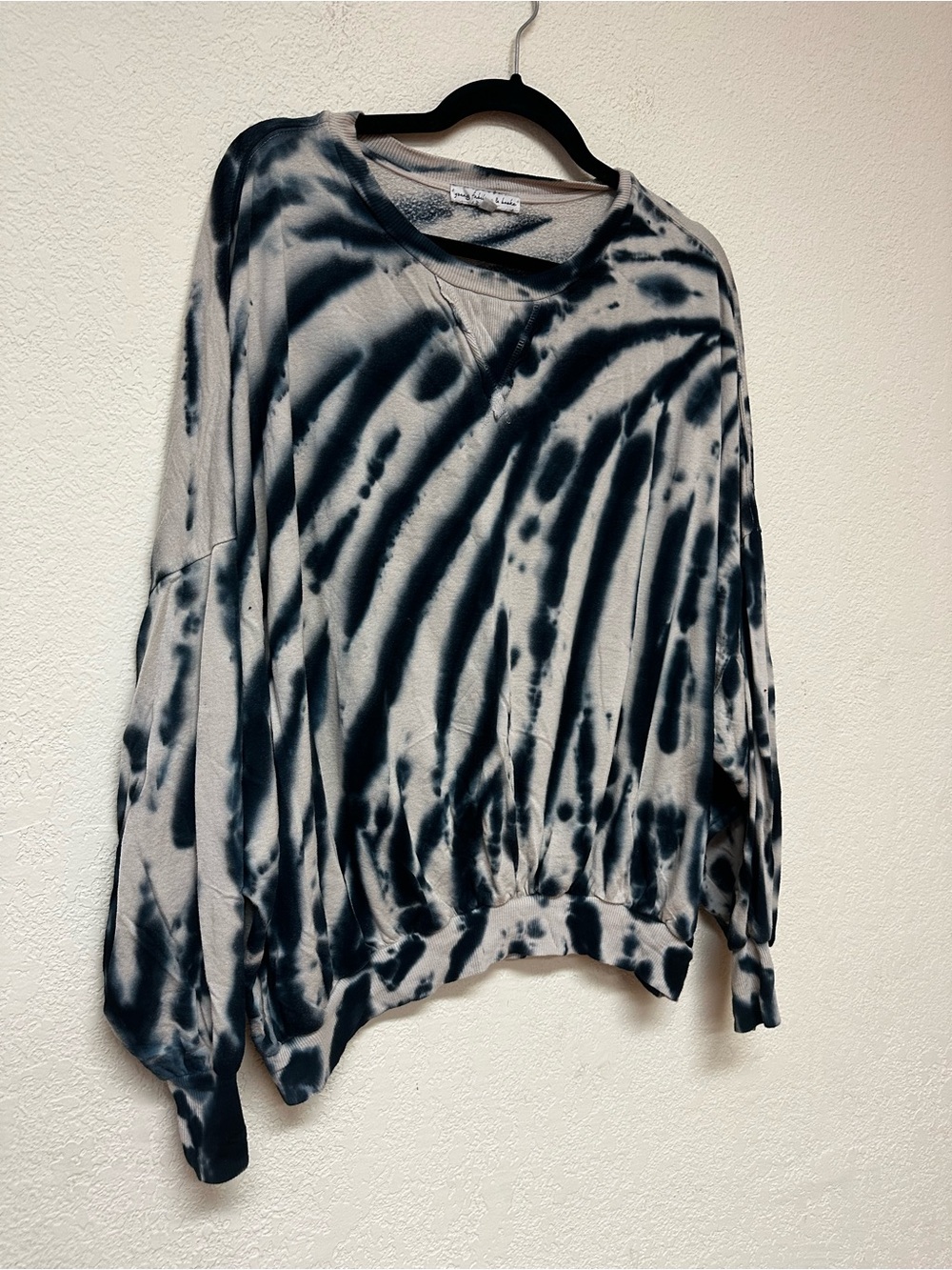 Young Fabulous & Broke Juliette Tie Dye Crew Neck Sweatshirt Blue Safari Size L - Picture 3 of 4